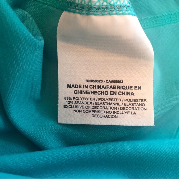 Nike Dri Fit 3 Quarter Sleeve Athletic Top - Picture 7 of 8